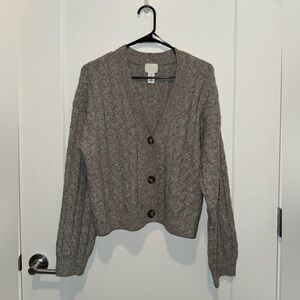 H&M 3 Buttons Grey Cable Knit Cardigan, Women’s S